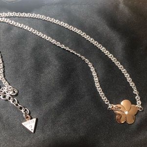 Guess rose gold flower necklace